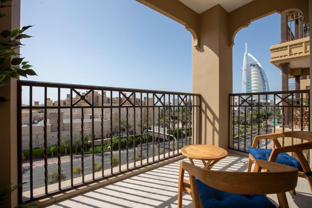 Apartment Veluxa - Luxury And Bright 1 Bedroom Apartment, Burj View! *